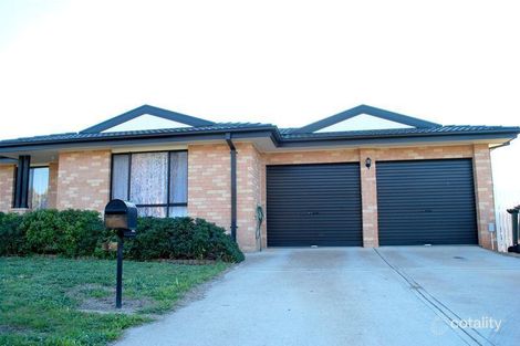 64 Hugh Mckay Cres, Dunlop, ACT 2615