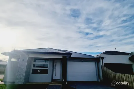Property photo of 1 Kerr Road Deanside VIC 3336
