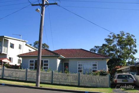 22 Wentworth St, Oak Flats, NSW 2529