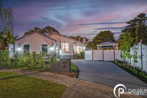 Property photo of 5 Mary Court Berwick VIC 3806