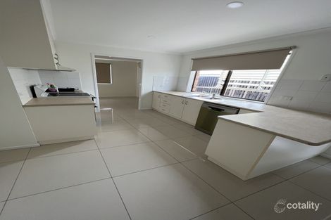 Property photo of 24 Schapers Road Glenella QLD 4740