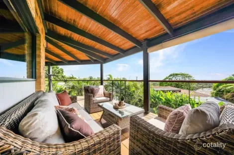 Property photo of 24 Anthony Avenue Banora Point NSW 2486