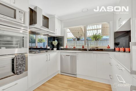 Property photo of 29 Ashford Crescent Westmeadows VIC 3049