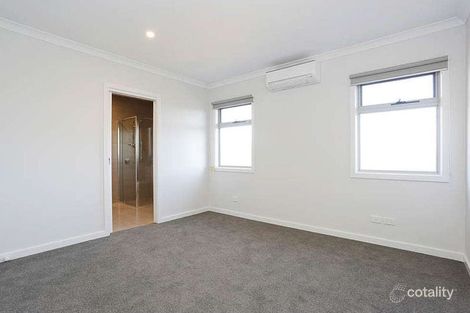 Property photo of 2/37 Wards Grove Bentleigh East VIC 3165