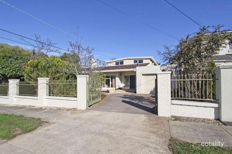 Property photo of 12 Waimarie Drive Mount Waverley VIC 3149