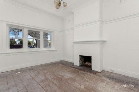 Property photo of 126 Warrigal Road Oakleigh VIC 3166