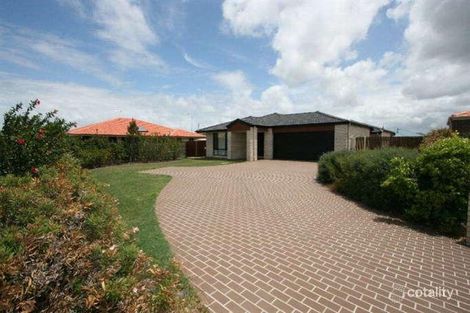 40 Eimeo Pl, Sandstone Point, QLD 4511