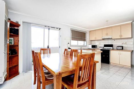 Property photo of 2/53 Whitesides Avenue Sunshine West VIC 3020