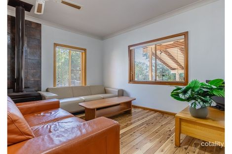 Property photo of 4 Light Place Dubbo NSW 2830