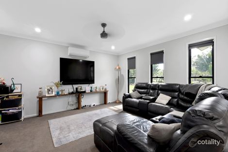 Property photo of 44 Panoramic Drive Sarina QLD 4737