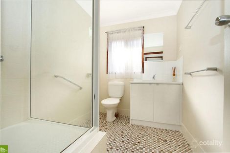 Property photo of 2A Robert Street Kanahooka NSW 2530