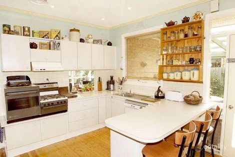 Property photo of 41 Whitmuir Road McKinnon VIC 3204