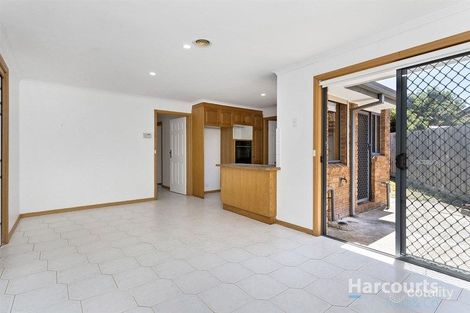 Property photo of 3/4 Jacoby Court Mill Park VIC 3082