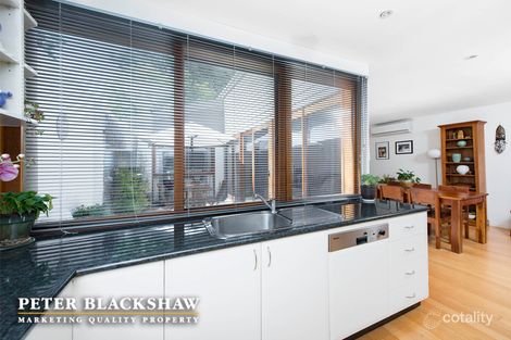 Property photo of 5 Barnet Close Phillip ACT 2606