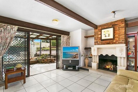 Property photo of 23 Byron Place Illawong NSW 2234