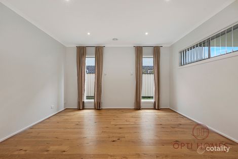 Property photo of 6 Myrtle Drive Maidstone VIC 3012