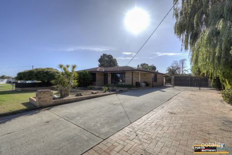 43 Hibiscus Rd, Maddington, WA 6109