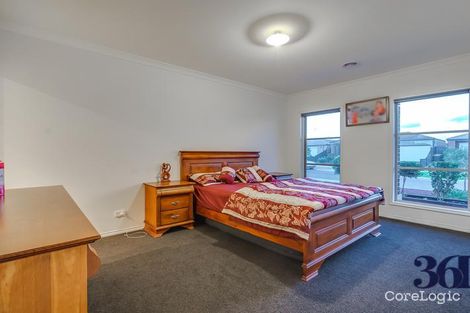 Property photo of 18 Doyle Court Truganina VIC 3029