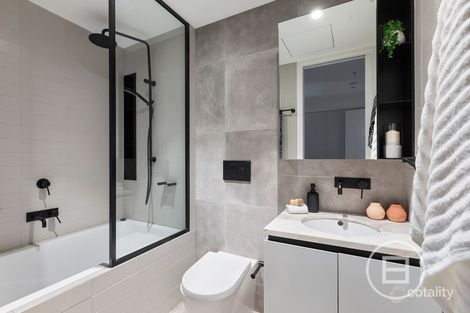 Property photo of 2/70 Wattletree Road Armadale VIC 3143