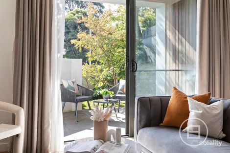 Property photo of 2/70 Wattletree Road Armadale VIC 3143