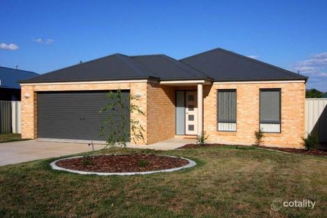 Property photo of 5 Wren Court West Wodonga VIC 3690