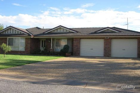 Property photo of 13 Winlee Place Leeton NSW 2705