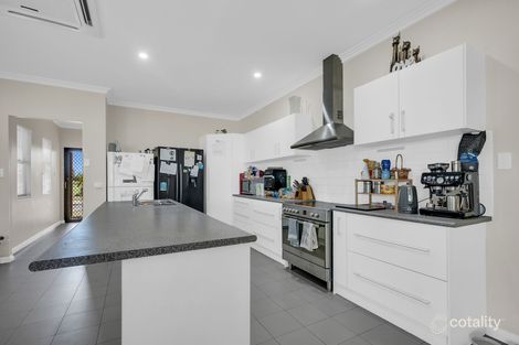 Property photo of 16 Flannelbush Turn Nickol WA 6714