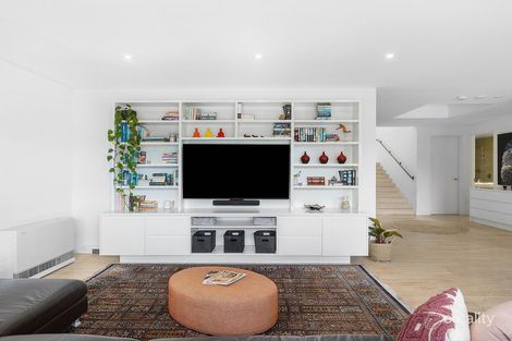 Property photo of 10 Rockley Street Castlecrag NSW 2068