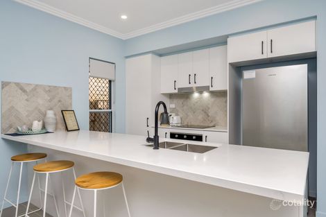 Property photo of 37 Hurricane Street Oonoonba QLD 4811