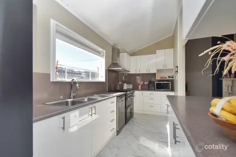 Property photo of 328 Thomas Street Broken Hill NSW 2880