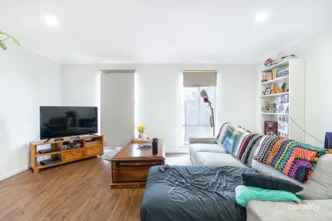 Property photo of 1 Frome Way Cooloongup WA 6168