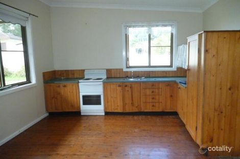 Property photo of 15 The Boulevarde Oak Flats NSW 2529