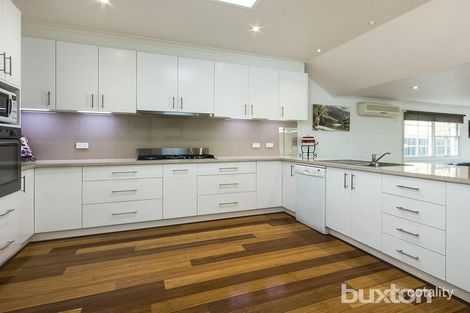 Property photo of 5 Forfar Road Hamlyn Heights VIC 3215