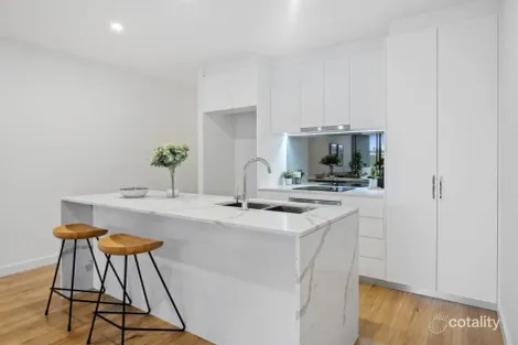 Property photo of 104/135 Eugaree Street Southport QLD 4215