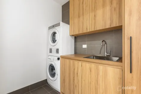 Property photo of 12/37 Willis Street Hampton VIC 3188