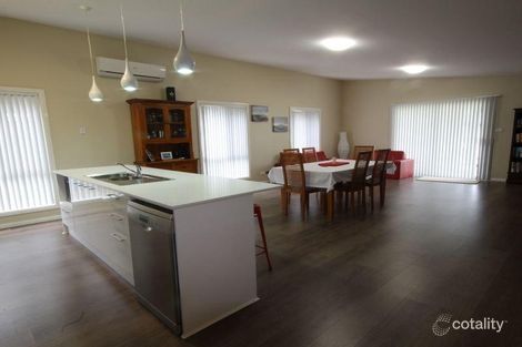 Property photo of 10 Hewitt Avenue St Georges Basin NSW 2540