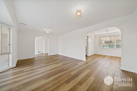 Property photo of 15 Brudenell Drive Jerrabomberra NSW 2619