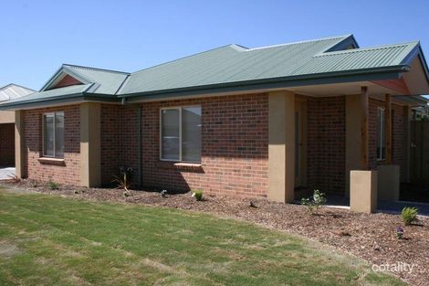 Property photo of 2 Old Kent Road Whittlesea VIC 3757