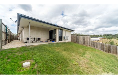 Property photo of 35 Cairnlea Drive Pimpama QLD 4209