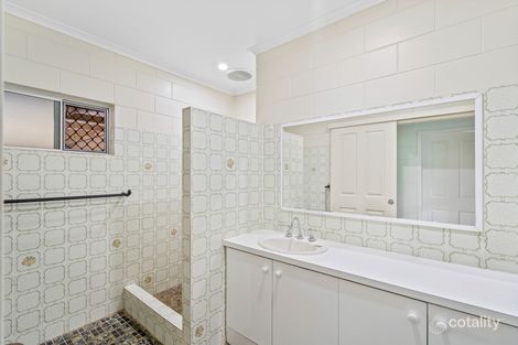 Property photo of 7 Holly Street Mooroobool QLD 4870