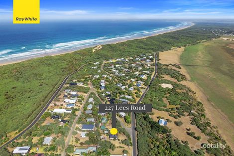 225 Lees Rd, Venus Bay, VIC 3956