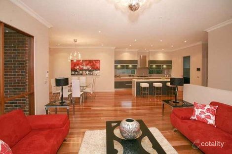 Property photo of 1 Terama Court Glen Waverley VIC 3150