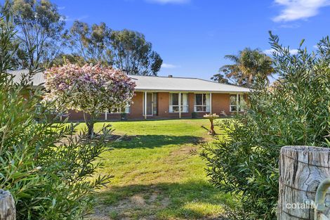 655 Highlands Rd, Whiteheads Creek, VIC 3660