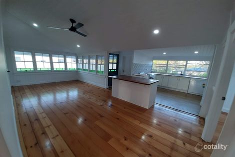 Property photo of 8 Whitehill Road Newtown QLD 4305