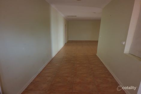Property photo of 11 Currie Drive Delahey VIC 3037