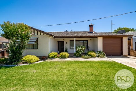 25 Anne St, Tolland, NSW 2650