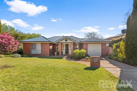 Property photo of 2/47 Tamar Drive Tatton NSW 2650