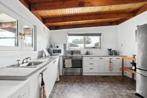 Property photo of 29 Jacobs Avenue Kyneton VIC 3444