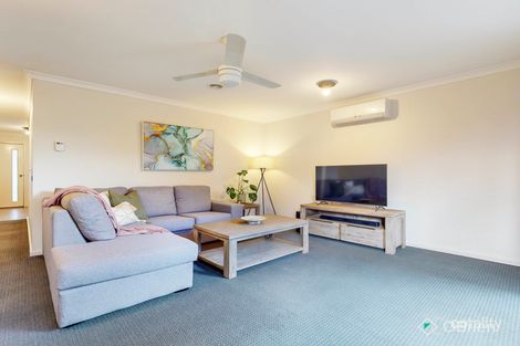 Property photo of 10/11 Brunnings Road Carrum Downs VIC 3201
