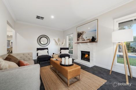 Property photo of 120 Mountain View Road Briar Hill VIC 3088